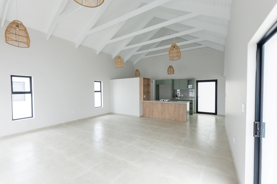 2 Bedroom Property for Sale in Brittania Beach Estate Western Cape